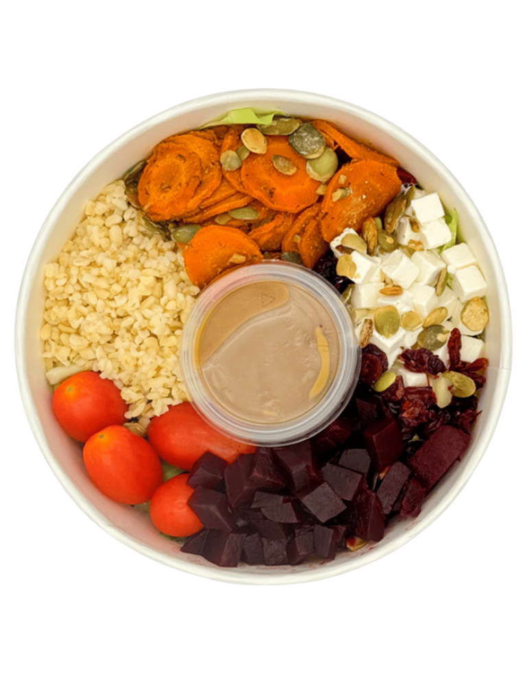 Sałatka z pieczonym burakiem i kaszą bulgur