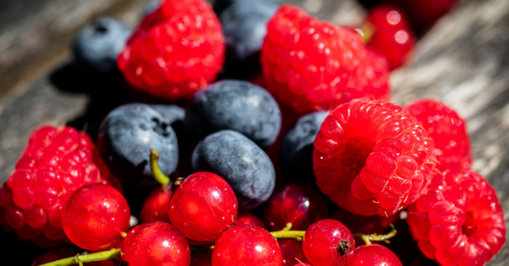 Dieta przy Hashimoto – co jeść, a czego unikać? Kompletna lista produktów wspierających tarczycę 4 KV hashimoto diet 3