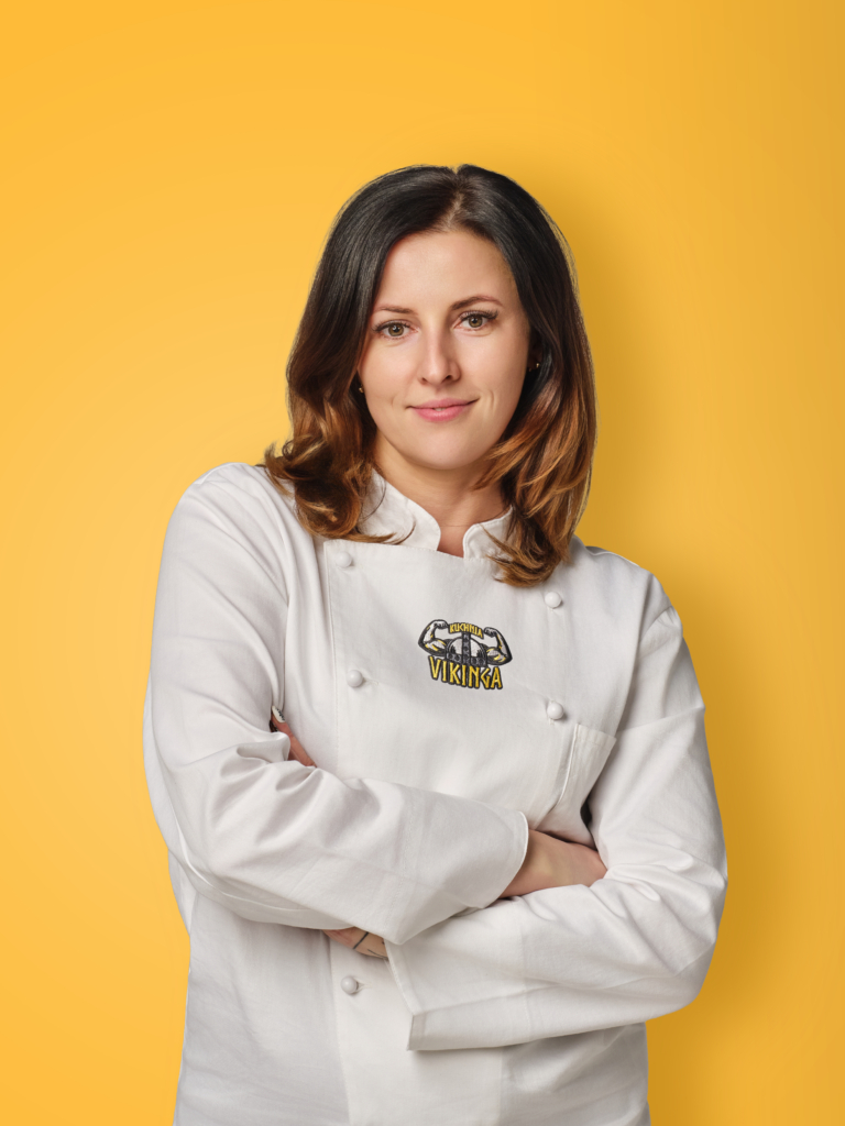 Ewelina Łapińska #1 yellow