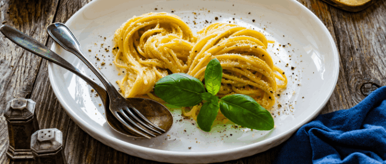 spaghetti cacio e pepe
